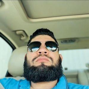 Meet your Posher, Armando